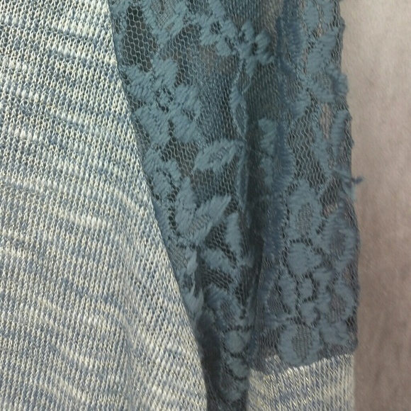 New Candies Metallic Lace Blouse Top Large - Picture 6 of 8